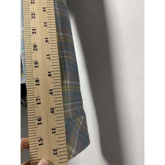 Cabelas Women's Plaid Button-Up Long-Sleeve Shirt Small NWT - Picture 7 of 13